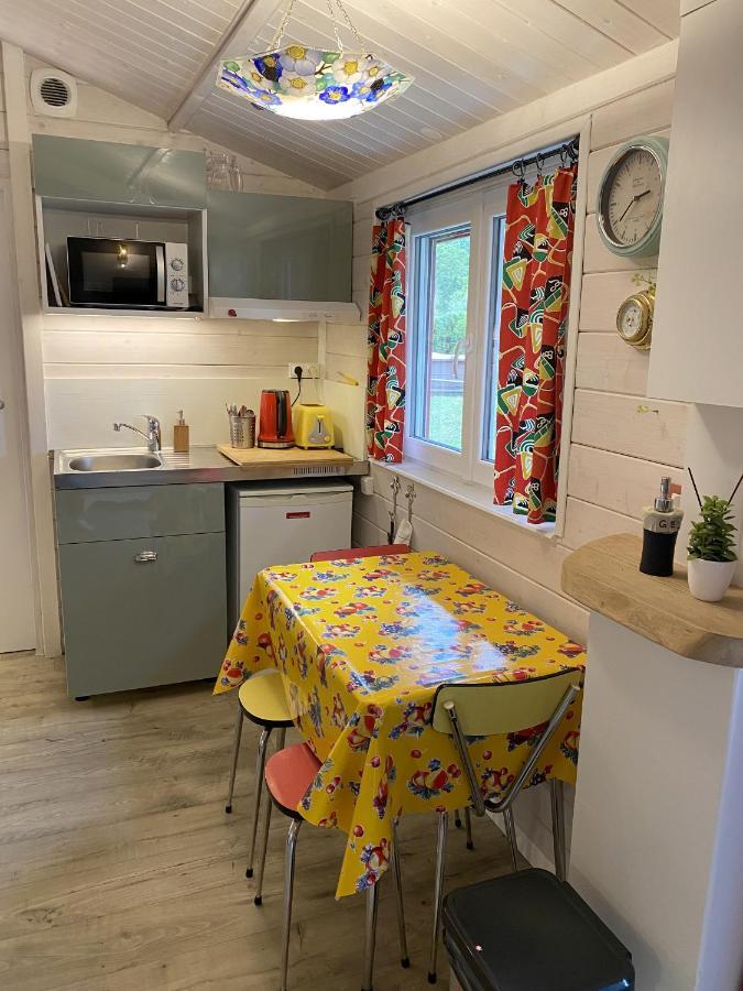 לינה וארוחת בוקר Le Cabanon De Chessy מראה חיצוני תמונה