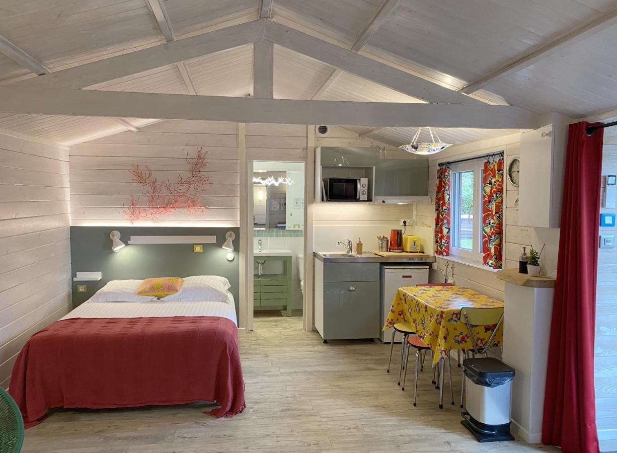 לינה וארוחת בוקר Le Cabanon De Chessy מראה חיצוני תמונה